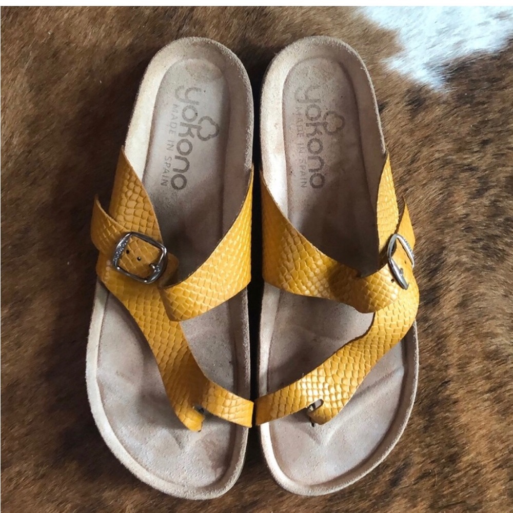 Yokono Snakeskin Look Leather Sandals